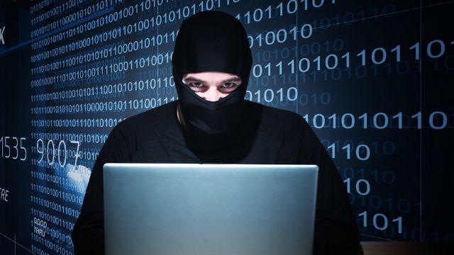 Grupările teroriste sunt tot mai prezente pe Internet - studiu