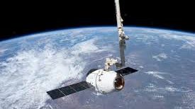 Capsula Dragon s-a desprins de ISS pentru a reveni pe Pământ 