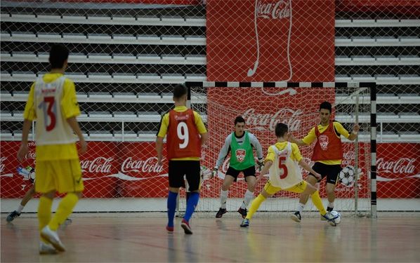 (P) Liceenii te așteaptă la meciurile finale ale Cupei Coca-Cola 2014!