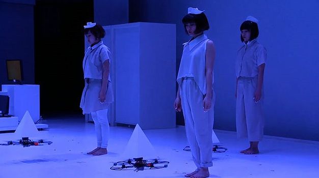 Fascinant: Primul dans cu drone