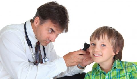 PROIECT al Ministerului Sănătăţii: copiii între 2 şi 18 ani, la DOCTOR ANUAL