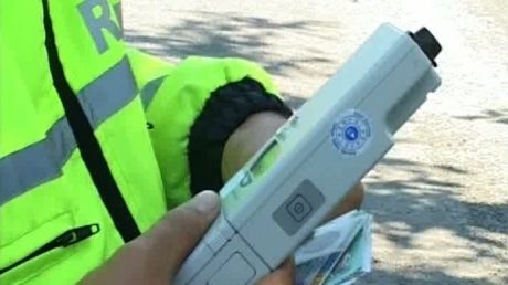 Șoferiță din Cluj, reținută după ce s-a luat la bătaie cu un polițist! Femeia a urcat băută la volan și a lovit o mașină / Arhivă foto