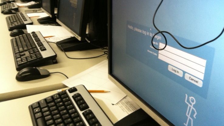 Associated Press va folosi roboţi pentru scrierea unor materiale de presă