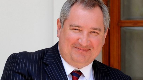 ROGOZIN, în război cu BĂSESCU: "Mă întreb câte pahare a băut Băsescu"