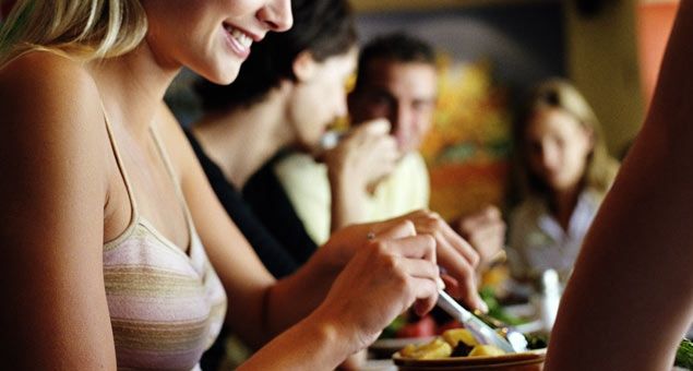 10 alimente pe care trebuie să le EVIŢI înainte să faci sex