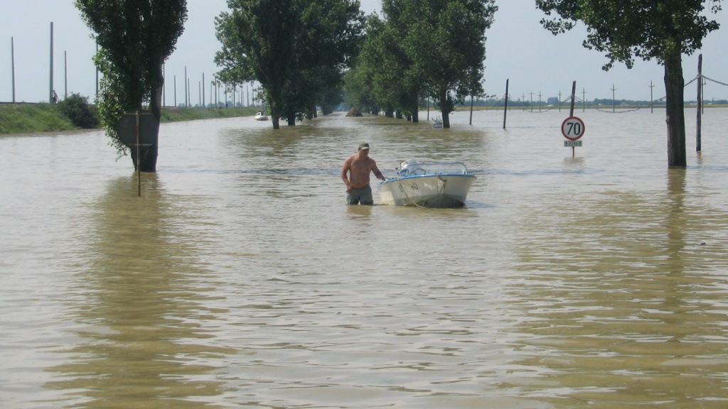 COD PORTOCALIU de inundații pe Dunăre. Sunt vizate mai multe județe! 
