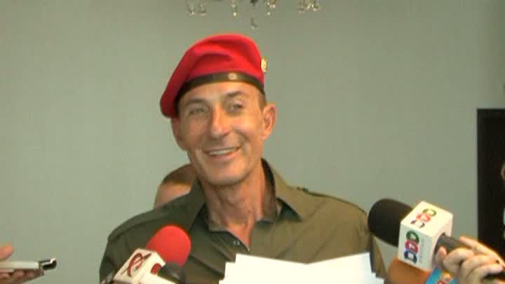 MAMAIA, FEMEILE GOALE ŞI BISERICA. Primarul Radu Mazăre şochează din nou 