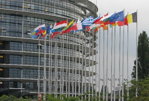 EUROPARLAMENTARE 2014. Aproape 400 de milioane de europeni, chemați la urne pentru a alege un nou PE