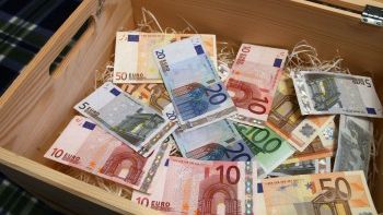 Asteroidul abundenței – Abundantia – este în Balanță. Cum stăm cu banii până în octombrie 2023
