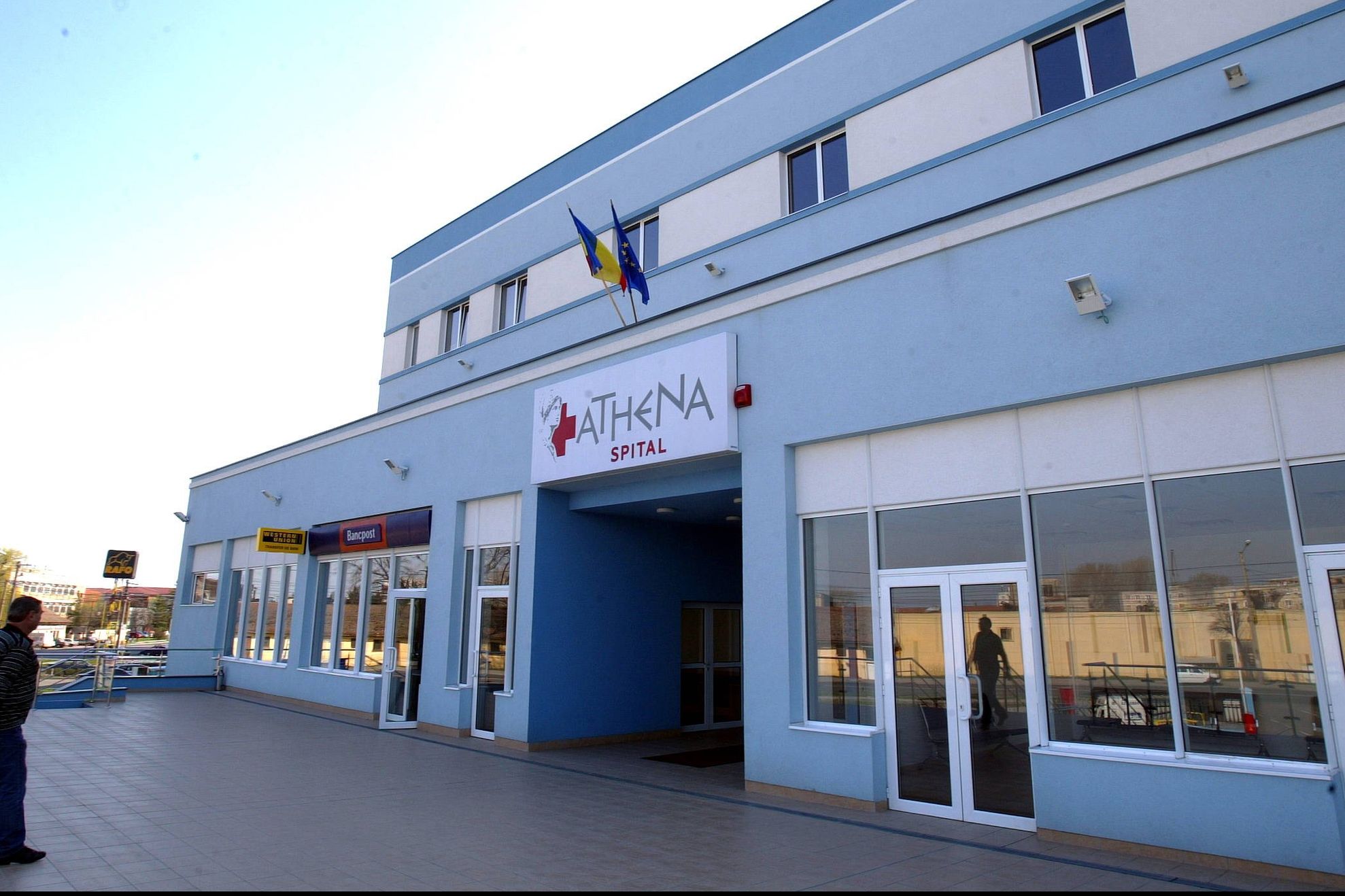 PERCHEZIȚII la un spital privat din Timişoara, managerul fiind suspectat de TRAFIC DE OVULE