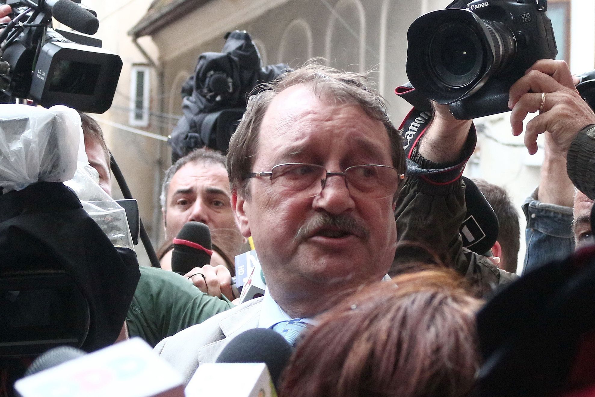 MIRCEA BĂSESCU, vizitat de avocat. Fratele preşedintelui face recurs