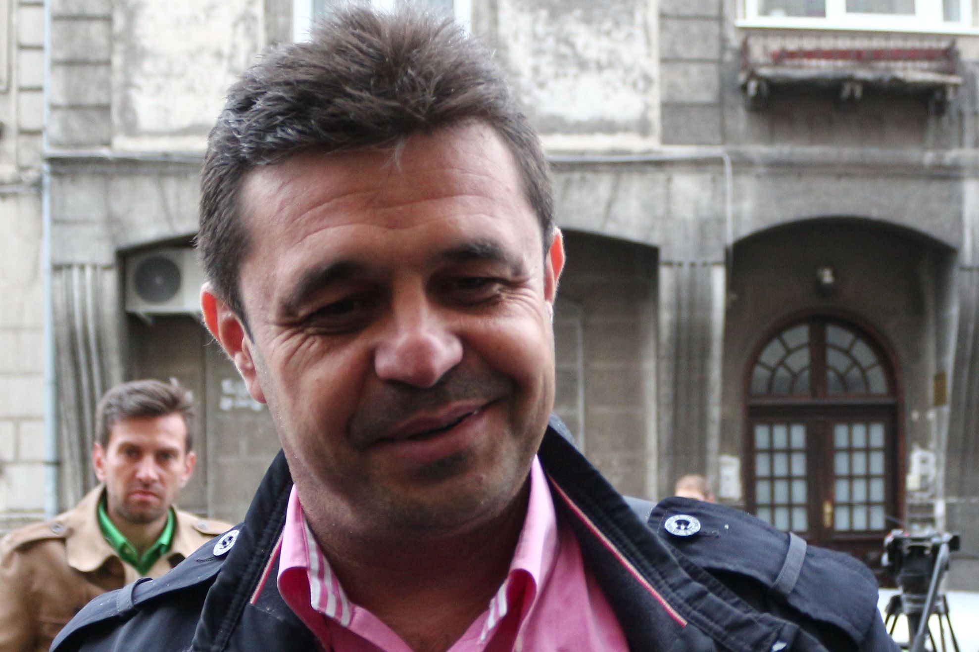 Intermediarul din scandalul Mircea Băsescu, reţinut pentru complicitate la trafic de influenţă