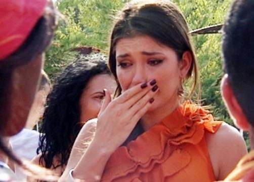 MOMENTE CUMPLITE pentru o vedetă din România: Mama sa a fost SFÂŞIATĂ DE CÂINI 
