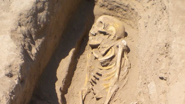 Ce au descoperit oamenii de ştiinţă într-un schelet vechi de 6.200 de ani