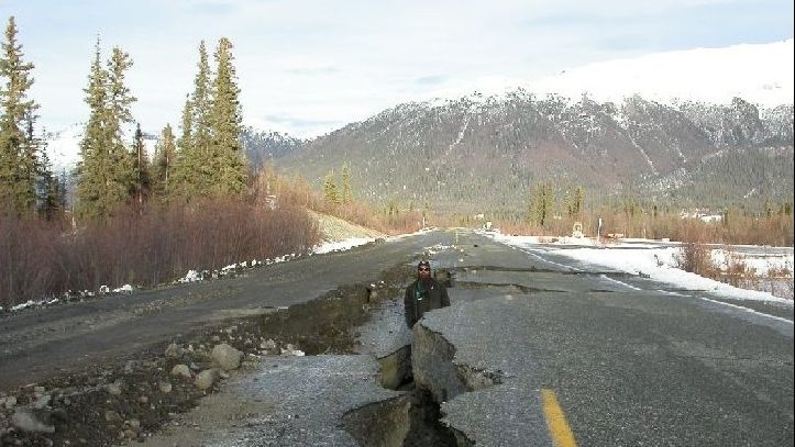 CUTREMUR URIAȘ în America de Sud