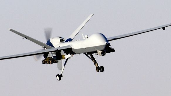 AVION PRĂBUŞIT în curtea închisorii. Ar fi transportat DROGURI