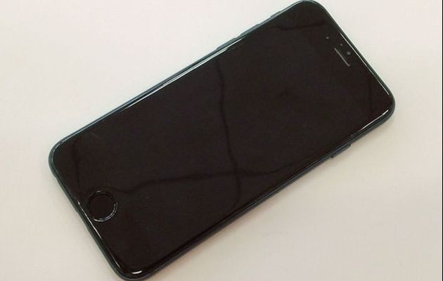 iPhone 6: Surse apropiate companiei anunţă probleme cu disponibilitatea noilor modele