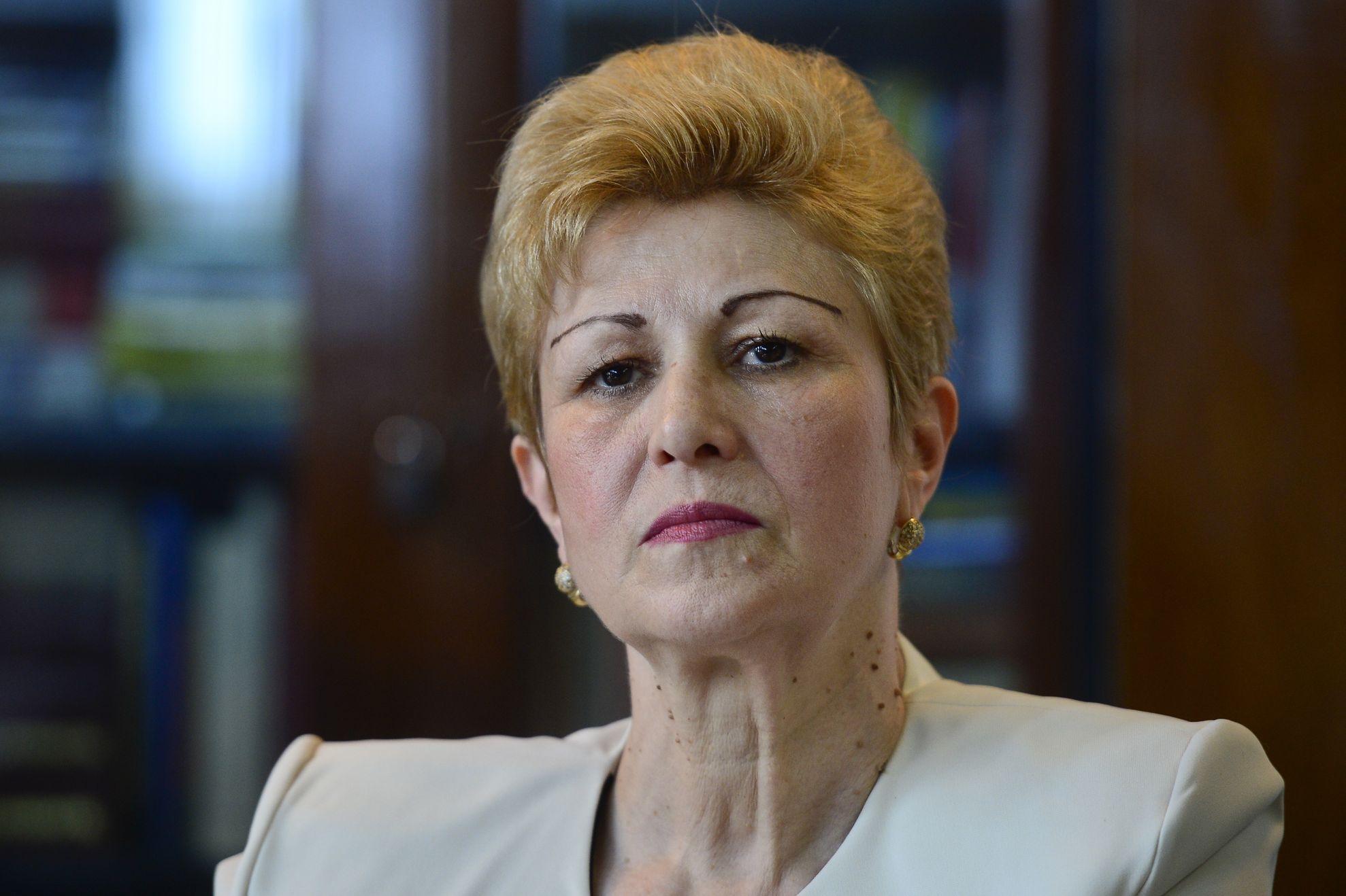 Televiziunile i-au oferit bani femeii care a șantajat-o pe Livia Stanciu,Președintele Curții Supreme
