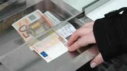 VESTE PROASTĂ din economie: creditarea NU s-a dezgheţat