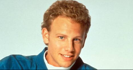 Ce face astăzi Steve din ”Beverly Hills 90210”