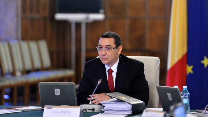 Guvernul MAJOREAZĂ TAXELE. Ce impozit vom plăti pe case, terenuri și mașini