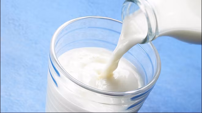 Produsele lactate pof fi un coşmar pentru ten. Iată ce ne recomandă nutriţioniştii