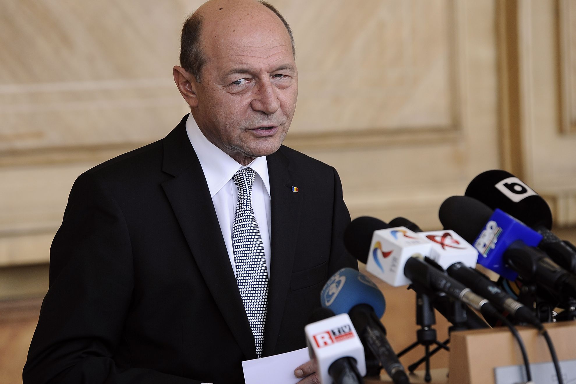 TRAIAN BĂSESCU, avertisment dur în privința plății pensiilor