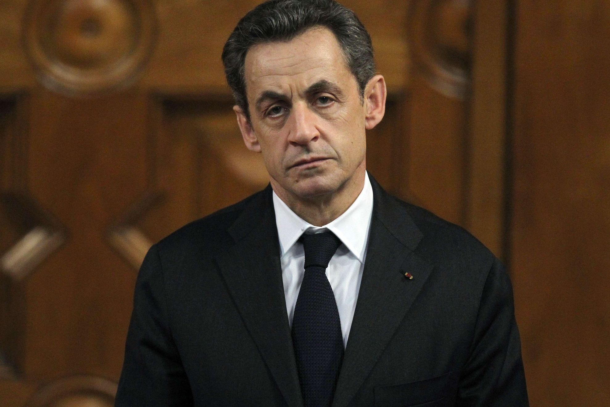 NICOLAS SARKOZY, REŢINUT pentru TRAFIC DE INFLUENŢĂ