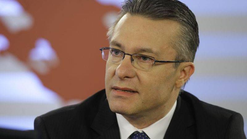 Cozmin Gușă: Dacă C.Diaconescu rămâne candidatul PMP, voturile Băsescu se duc la Macovei