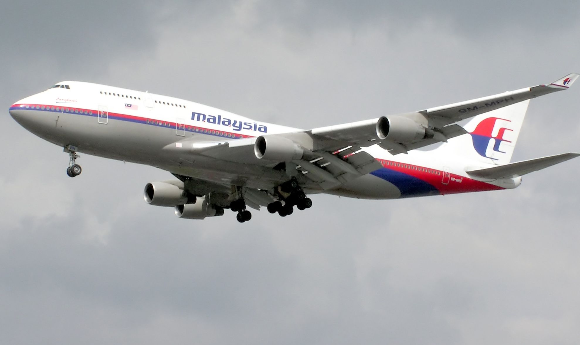  Transportatorii aerieni vor să fie informaţi asupra riscurilor, după prăbuşirea MH17 în Ucraina