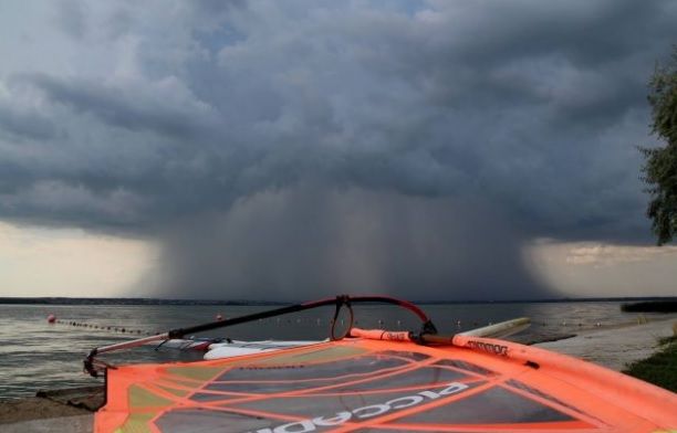FENOMENE STRANII în Mamaia. Turiştii, ÎNGROZIŢI 