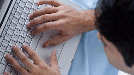 Elevii români au obţinut patru medalii la Olimpiada Internaţională de Informatică