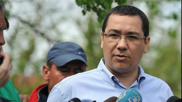 Afirmație ORIBILĂ a lui VICTOR PONTA: TĂRICEANU NU ARE OUĂ