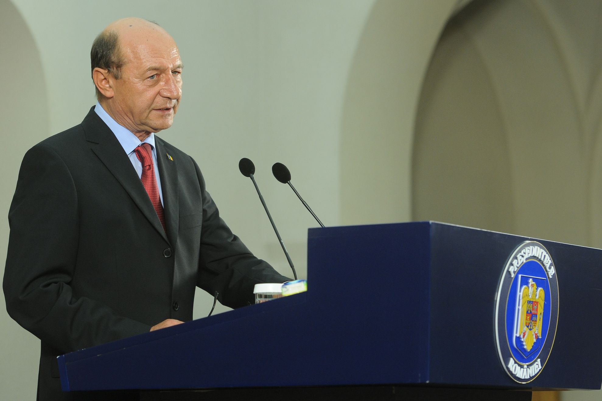 Băsescu, după întâlnirea cu Ashton: Situaţia de securitate din estul Ucrainei e ÎNGRIJORĂTOARE