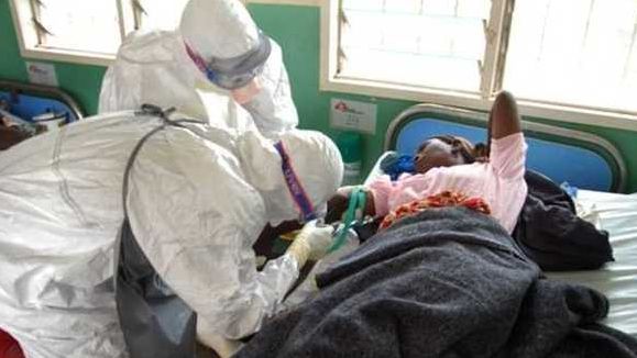VIRUSUL EBOLA. Spitalul unde și pereții sunt bolnavi