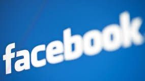 Zeci de mii de persoane acuză Facebook de încălcarea confidenţialităţii datelor