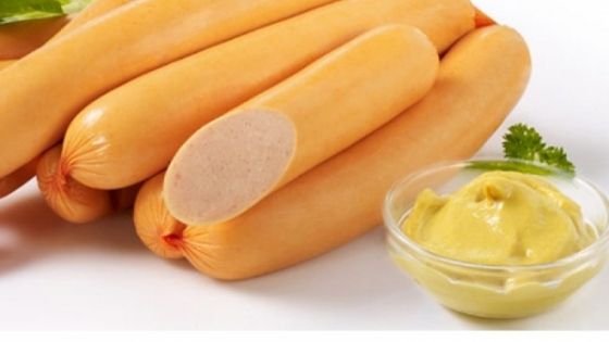 Avertisment dur: ce boli fără leac poate provoca copiilor banalul crenvurşt