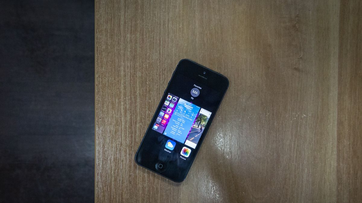 iOS 8: ce n-ai avut pe iPhone în 7 ani primești acum. Nu instala, dacă ai iPhone 4S