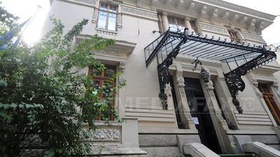 Director Biblioteca Metropolitană: 688 de CĂRŢI au fost puse SUB SECHESTRU