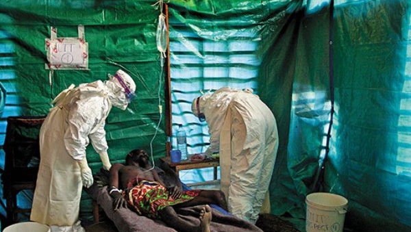 Responsabil american: Vaccinul împotriva EBOLA nu a provocat reacţii adverse