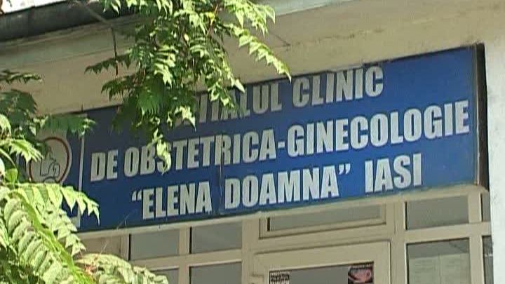 DRAMA părinţilor bebeluşului MORT de la Iaşi continuă. Cum îi UMILEŞTE statul român