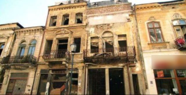 FOTO. Cum a ajuns o vilă din București să fie CASA DIAVOLULUI!