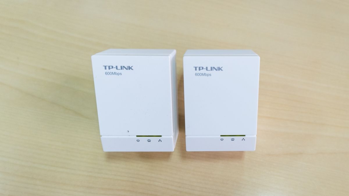 Gadgetul care face magie: trimite Internet prin instalația electrică din casă