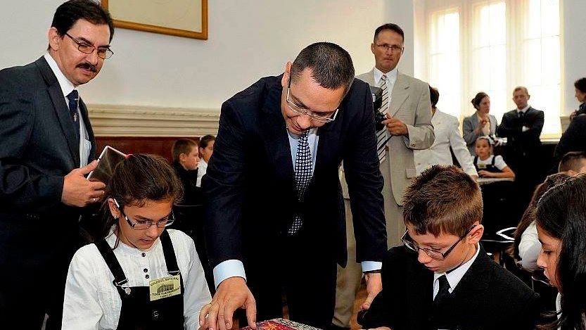 "Gura păcătosului". Ponta acuză de copy-paste