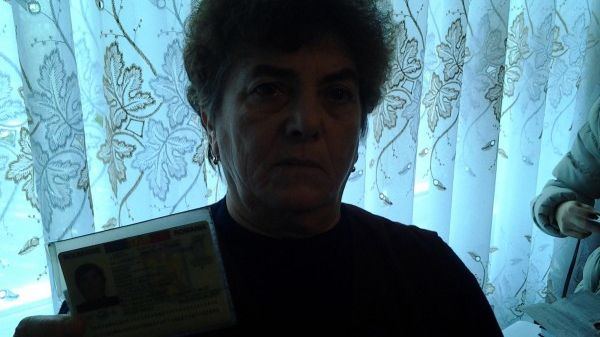 CAZ ULUITOR la Galaţi: o femeie se LUPTĂ de 7 luni să demonstreze CĂ NU A MURIT!