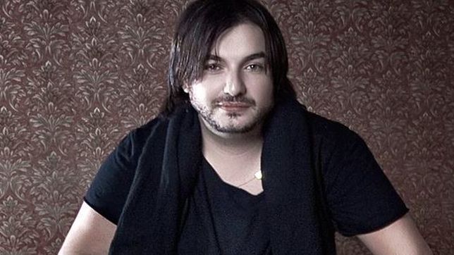 Răzvan Ciobanu o DESFIINŢEAZĂ pe ANDA ADAM