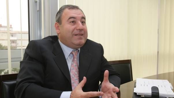 Cocoș, Sandu şi Gheorghe Ștefan, arestați preventiv. Ştefan a admis întâlnirile şi comisioanele