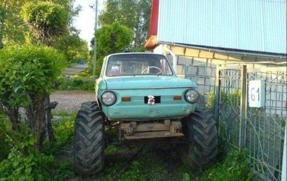 Cazi din picioare de râs: Mașini tunate de ruși