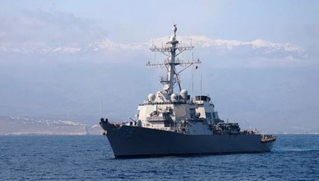 Distrugătorul american USS Cole a acostat în Portul Constanţa