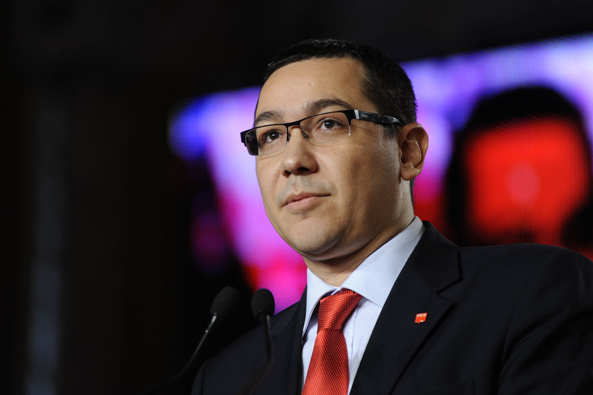 Victor Ponta, HUIDUIT la Arad